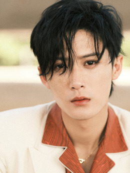 李淇(檀健次饰演)